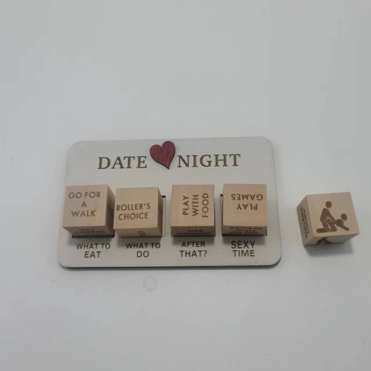 Holz-Würfelspiel für Paare – Romantische Date-Night Ideen