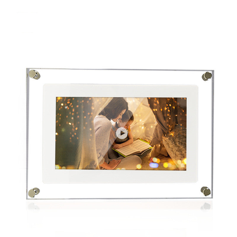 CrystalFrame – Acryl Digitalrahmen mit Video-, Foto- & Musik-Playback